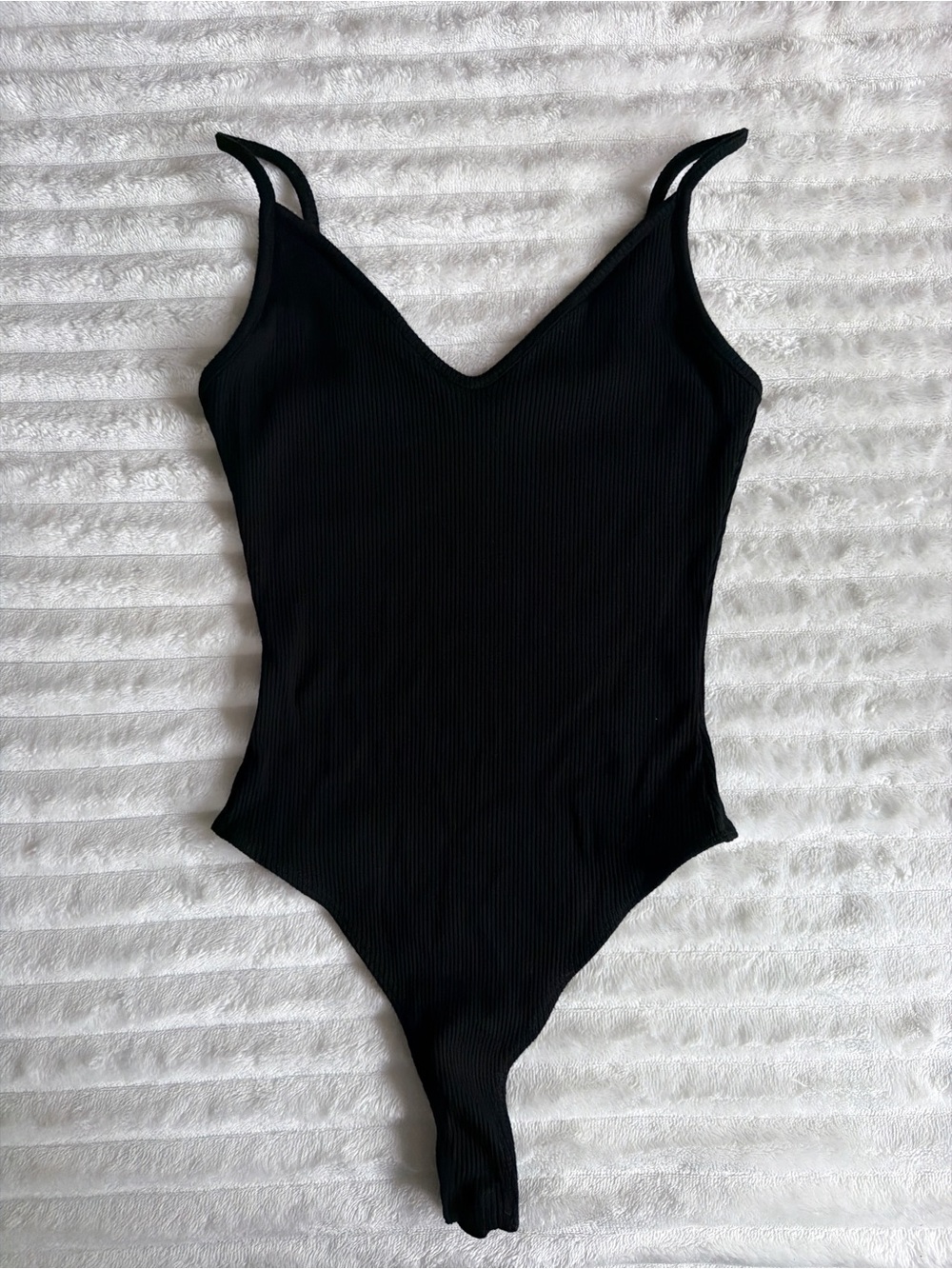 Lulu's Black Ribbed V-Neck Bodysuit